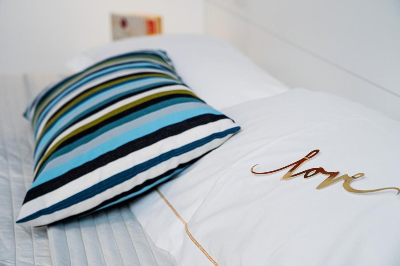 Domus Enea Apartment ตาออร์มินา ภายนอก รูปภาพ