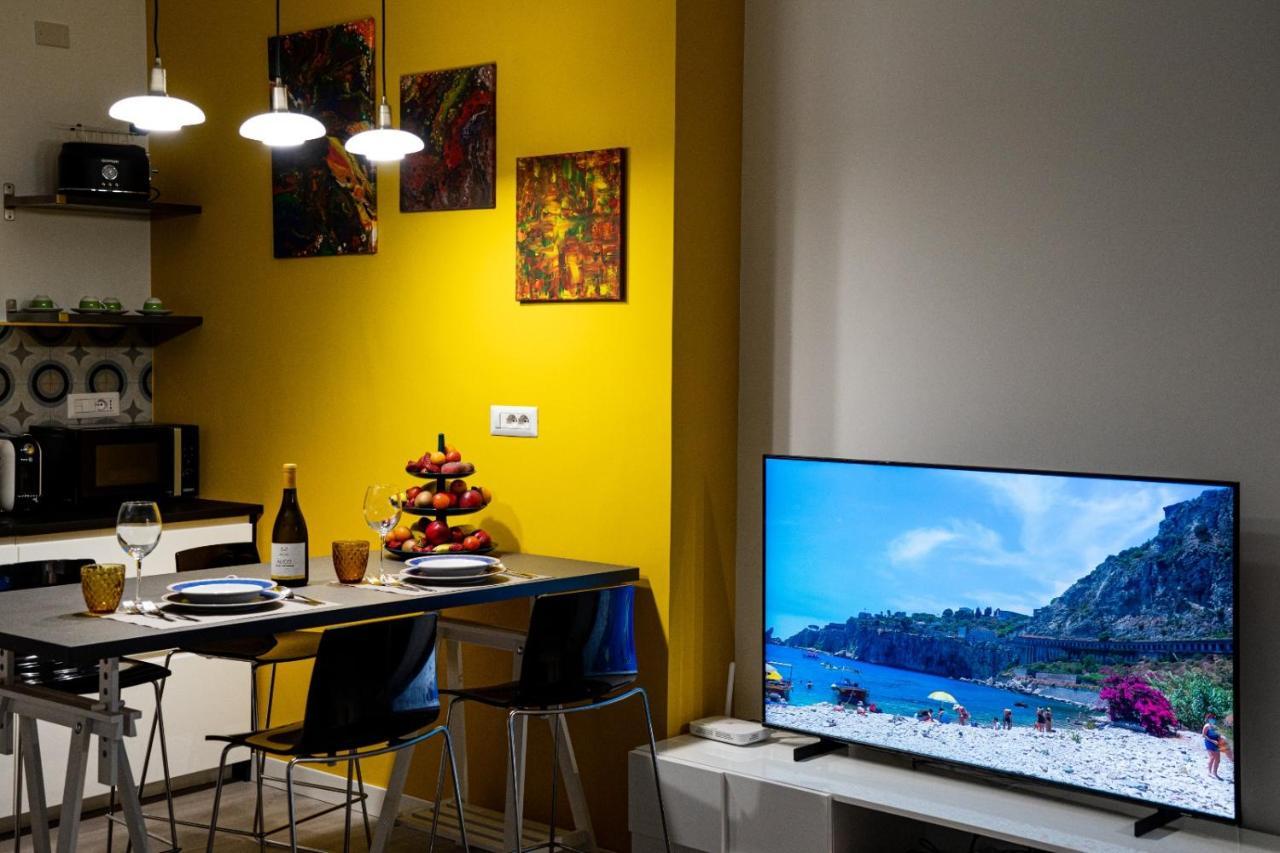Domus Enea Apartment ตาออร์มินา ภายนอก รูปภาพ