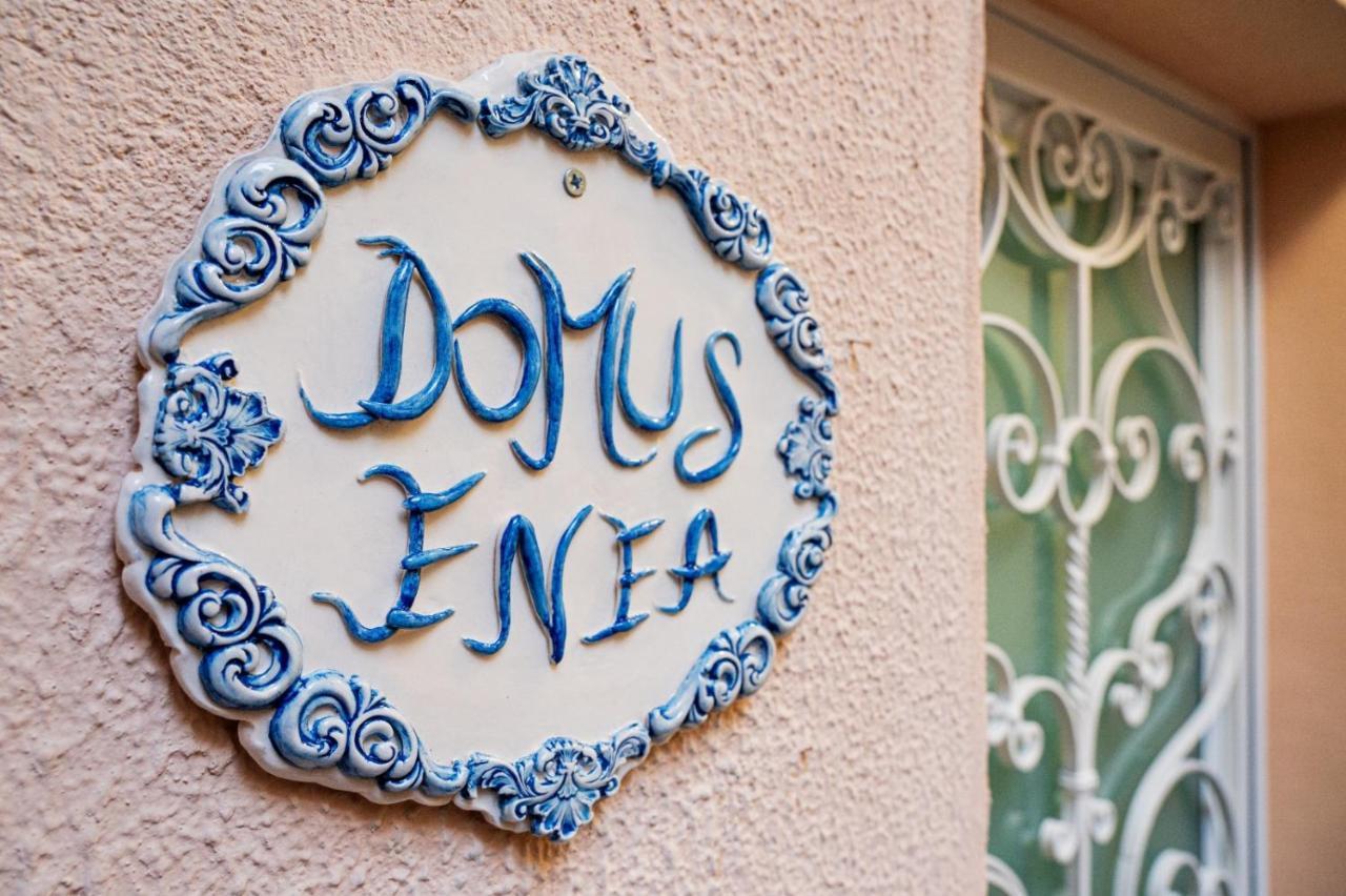 Domus Enea Apartment ตาออร์มินา ภายนอก รูปภาพ